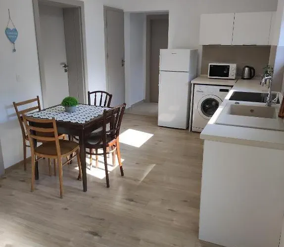 Дом отдыха Beach Apartment Zamardi Замарди