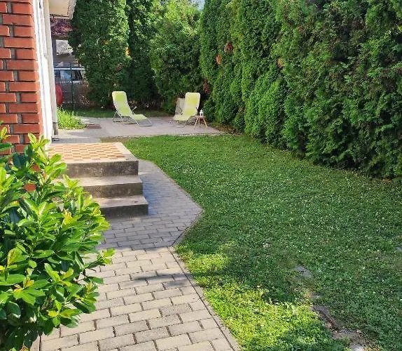 Beach Apartment Zamardi * Замарди